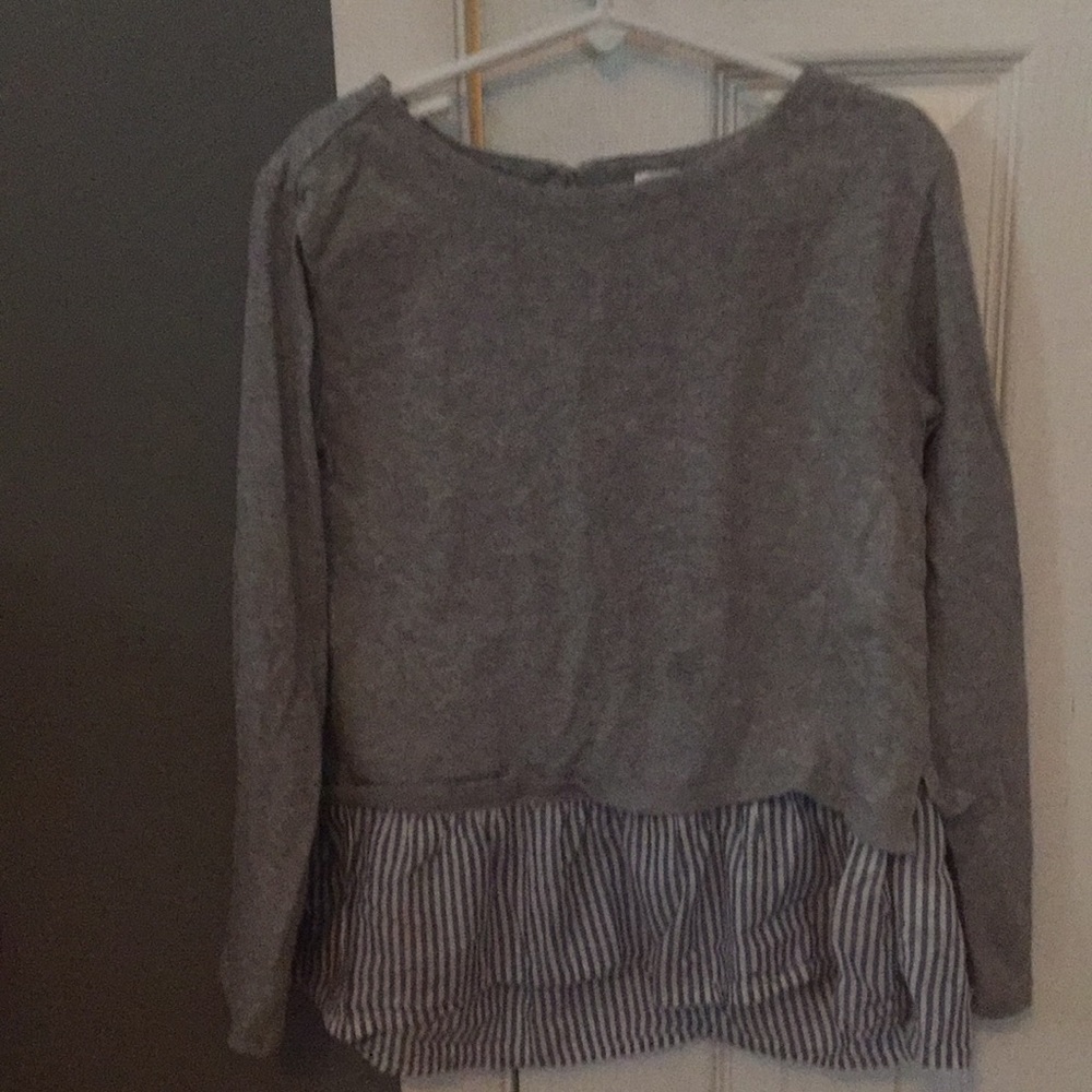 Gap long sleeve layered tee shirt